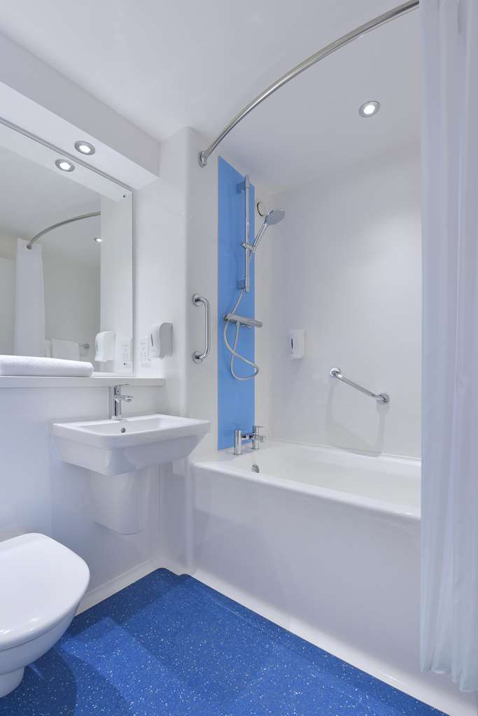 Travelodge Colwyn Bay Old Colwyn Kamer foto